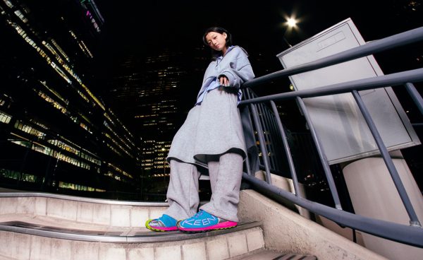 Women's A86 Sneaker | Swedish Blue/Shocking Pink