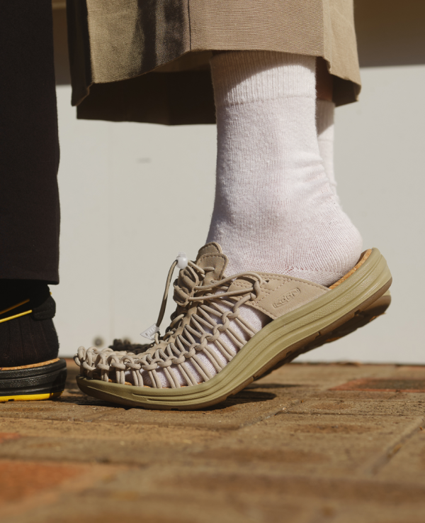 All Gender UNEEK II Convertible  |  Safari/Cornstalk